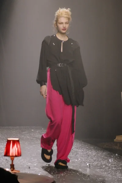 Look 9